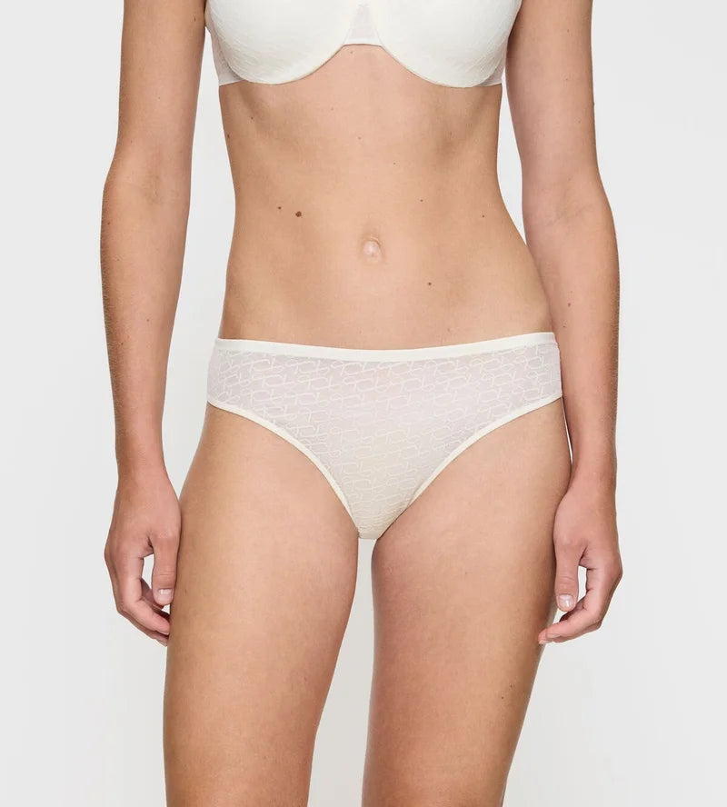 Triumph - Signature Sheer Tai Brief Ex Ecru White