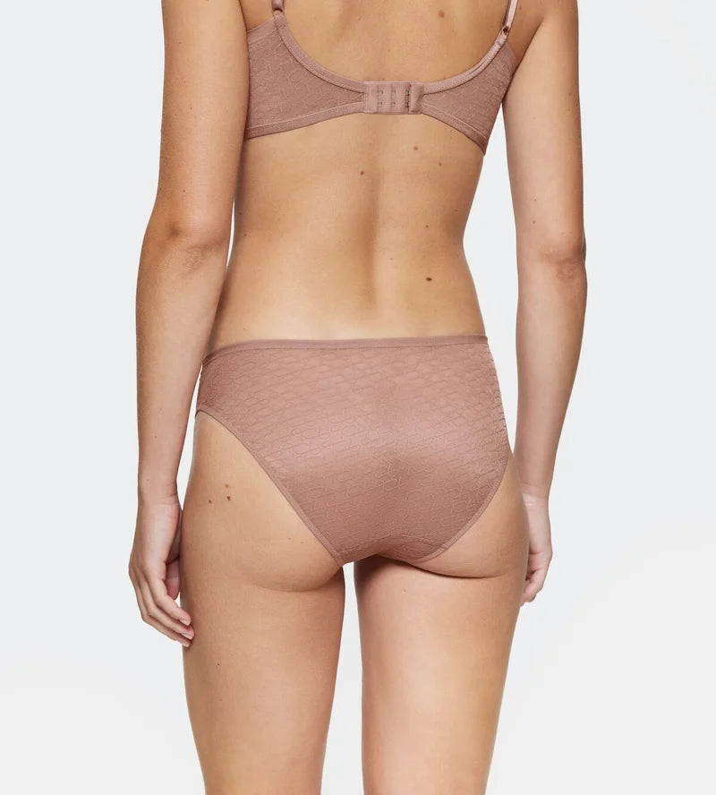 Triumph - Signature Sheer Tai Brief Ex Toasted Almond
