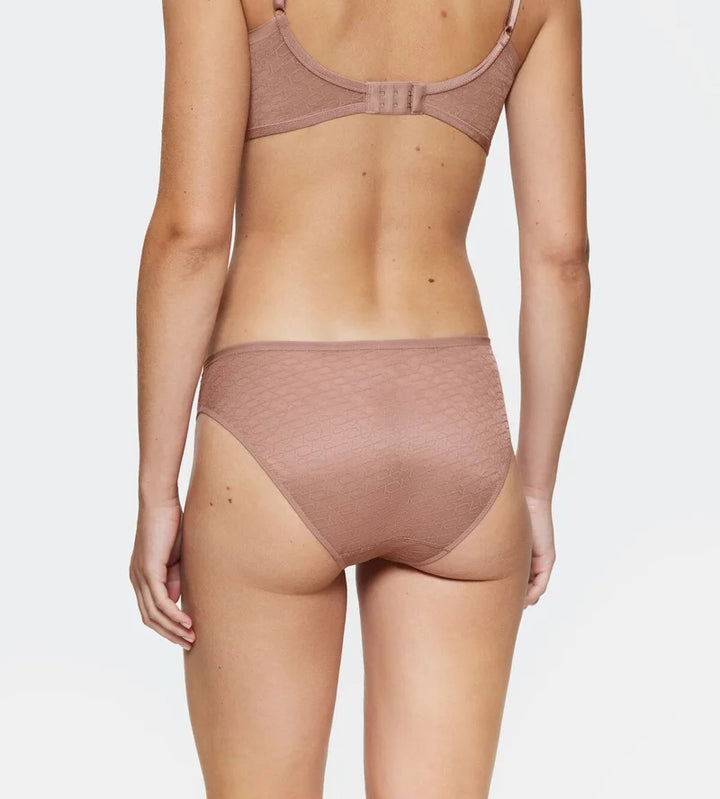 Triumph - Signature Sheer Tai Brief Ex Toasted Almond
