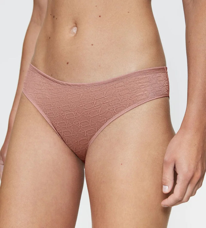 Triumph - Signature Sheer Tai Brief Ex Toasted Almond
