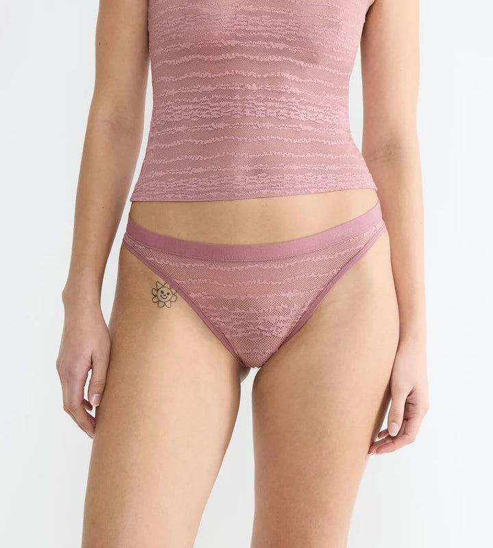 Sloggi - Free Evolve String Date Night Pink