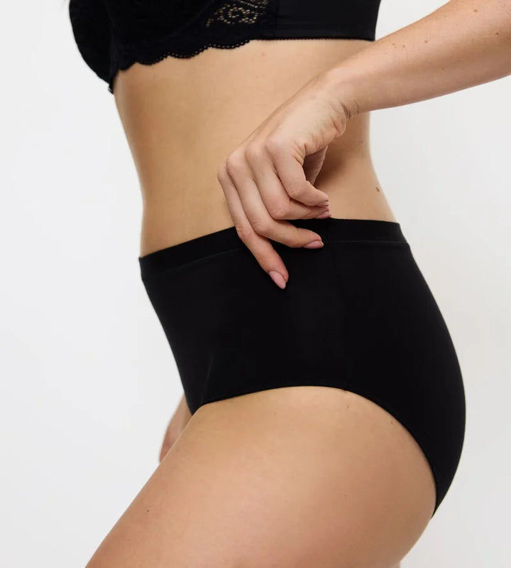 Triumph - Sense Of Modal Midi Brief Black