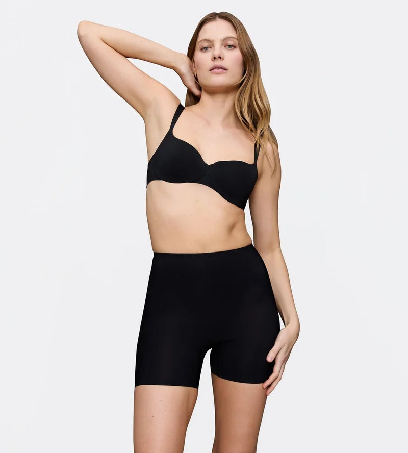 Triumph - Body Make-Up Essentials Illusion Curve High Waist Short Black