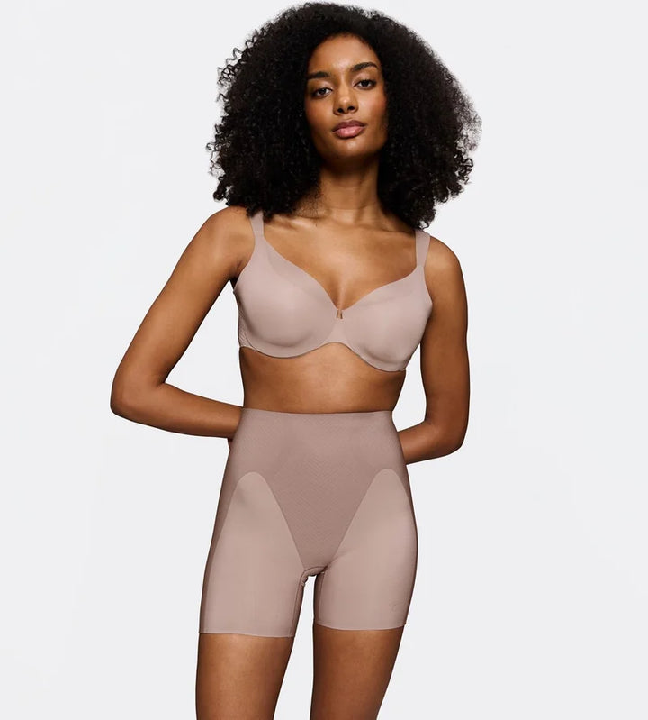 Triumph - Body Make-Up Essentials Illusion Curve High Waist Short Chocolate Mousse