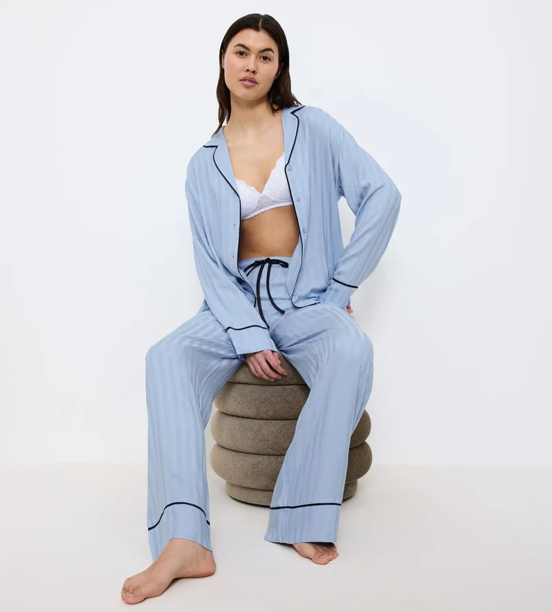 Triumph - Amourette Jacquard Pyjama Set Ice