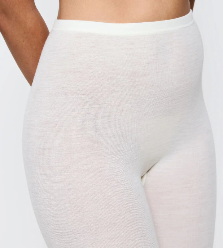 Triumph - Beauty Layers Shorts Wool Ecru White