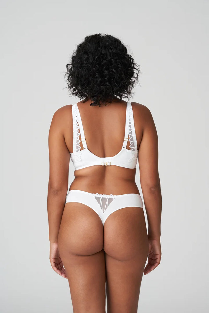 Primadonna - Arthill Special Accessory White