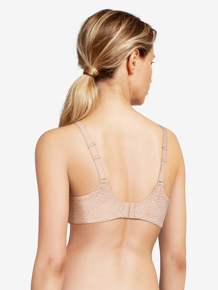 Soutien-gorge couvrant à mémoire de forme Chantelle C Jolie - Soutien-gorge emboîtant rose pâle Chantelle