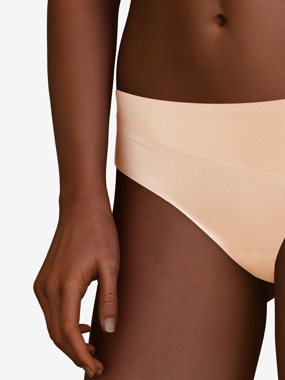 Chantelle Invisible Regina Covering Shorty - Golden Beige Shorty Chantelle