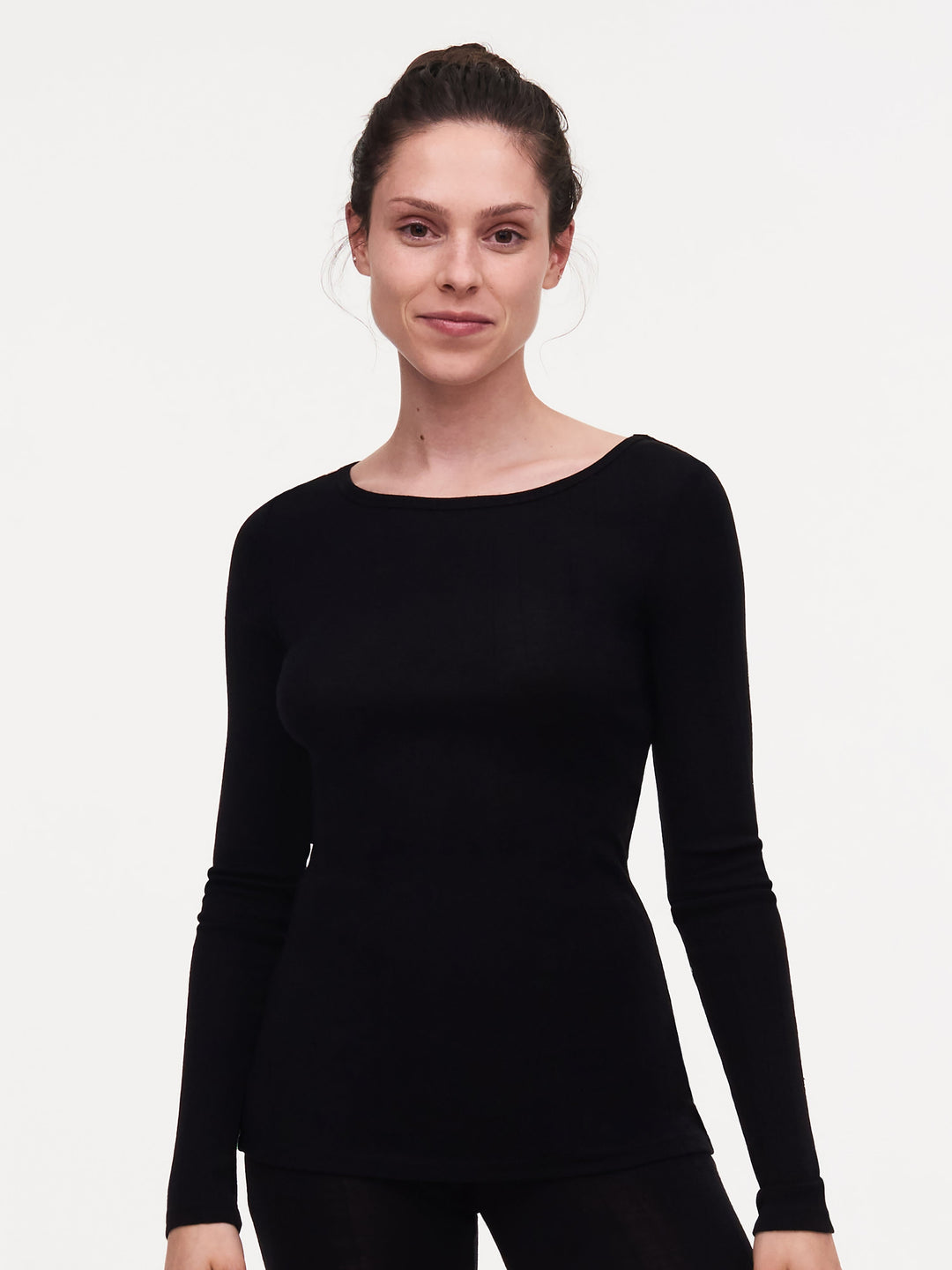 Chantelle Thermo Comfort T-Shirt Long Sleeves - Black Top Chantelle 