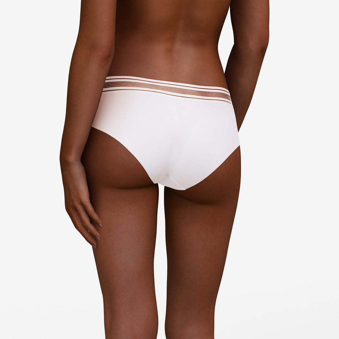 Passionata Rhythm Shorty - White Shorty Passionata