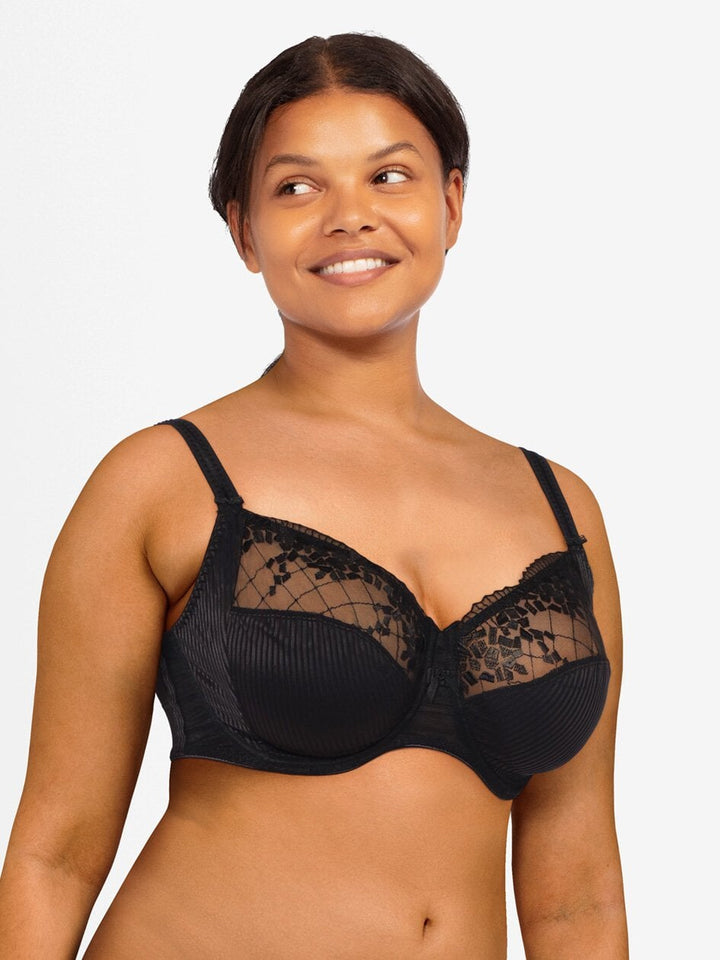 Chantelle Pont Neuf Full Cup Bra - Black Full Cup Bra Chantelle 